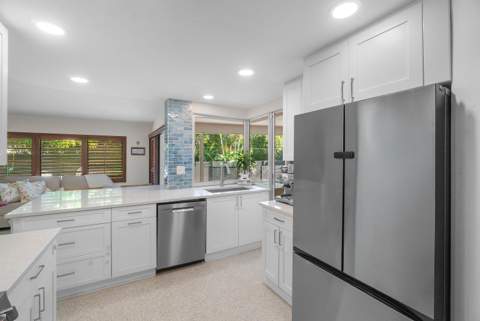 943 SW 5th Street, Boca Raton FL - photo 11 of 42