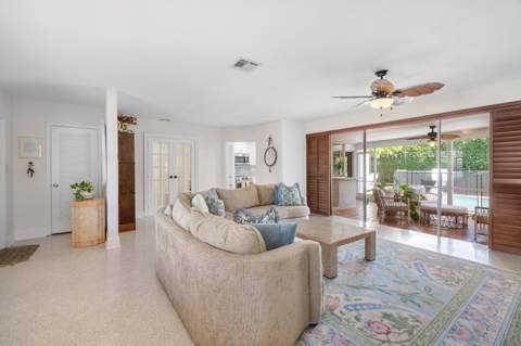 943 SW 5th Street, Boca Raton FL - photo 8 of 42