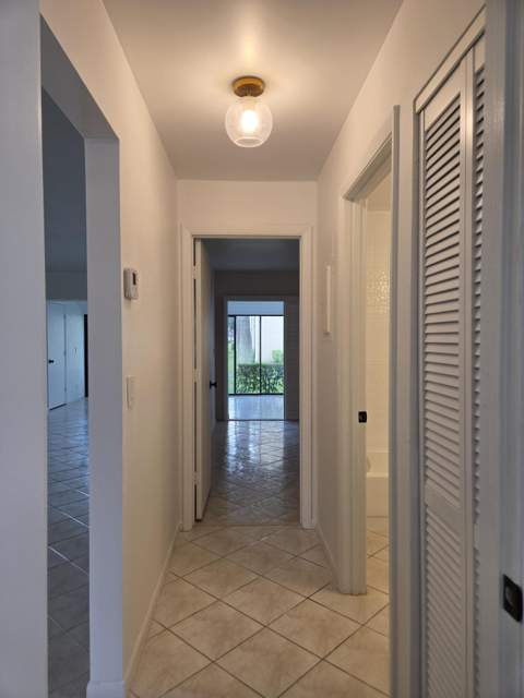 625 Sea Pine Way #H, Greenacres FL - photo 17 of 29