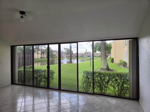 625 Sea Pine Way #H, Greenacres FL - photo 13 of 29