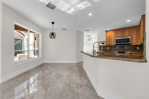23330 Torre Circle, Boca Raton FL - photo 10 of 46