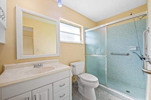8711 NW 10th Street #D101, Plantation FL - photo 12 of 21