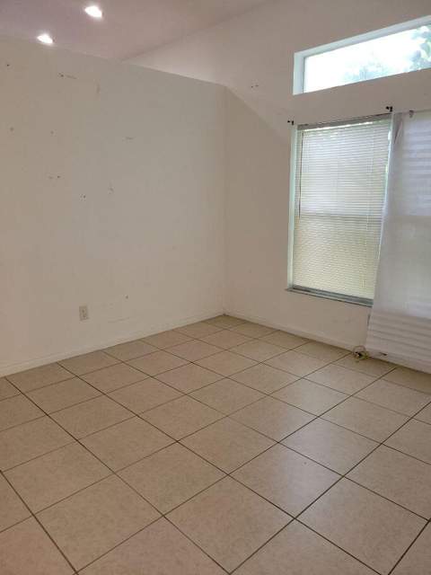 638 Peppergrass Run, Royal Palm Beach FL - photo 10 of 16