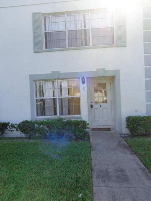 3708 Savoy Lane #E, West Palm Beach FL - photo 22 of 23
