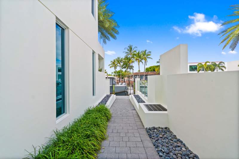 4 bedroom Villa at 221 Shore Court, Sky 360 Villas Condo, Lauderdale-By-The-Sea — photo 4