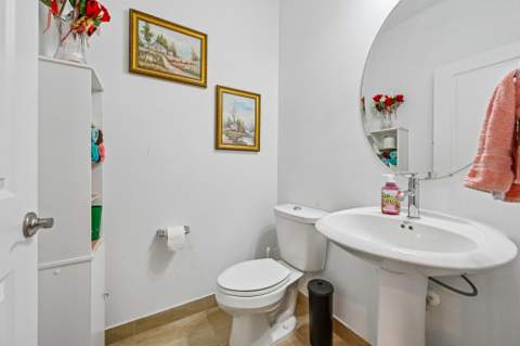 2025 Oysterwood Lane, Riviera Beach FL - photo 17 of 40