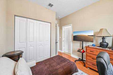 2025 Oysterwood Lane, Riviera Beach FL - photo 21 of 40