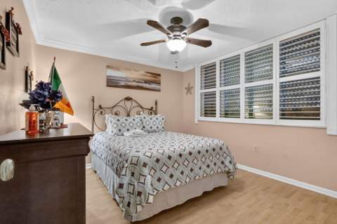103 Half Moon Circle #H1, Hypoluxo FL - photo 19 of 82