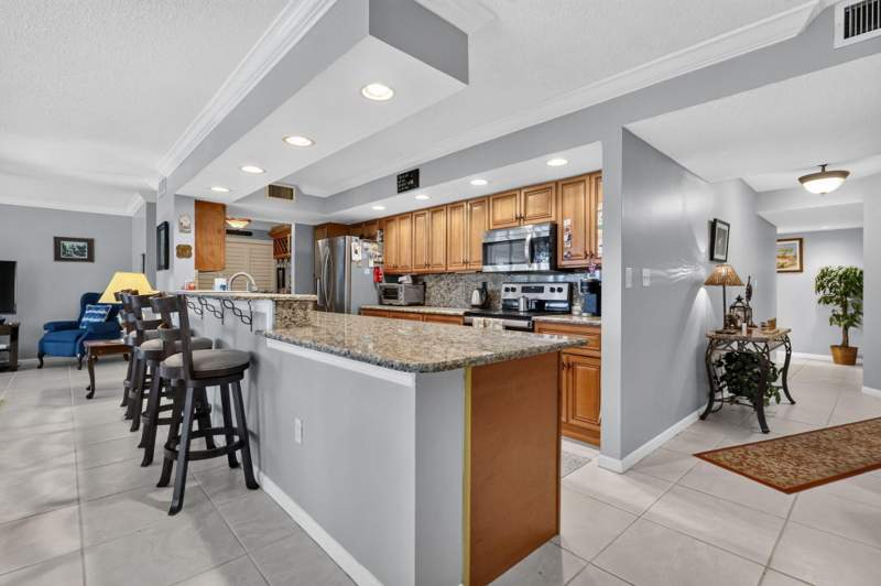 3 bedroom Condominium at 103 Half Moon Circle #H1, Half Moon Bay, Hypoluxo — photo 4