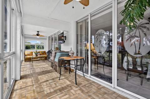 103 Half Moon Circle #H1, Hypoluxo FL - photo 11 of 82