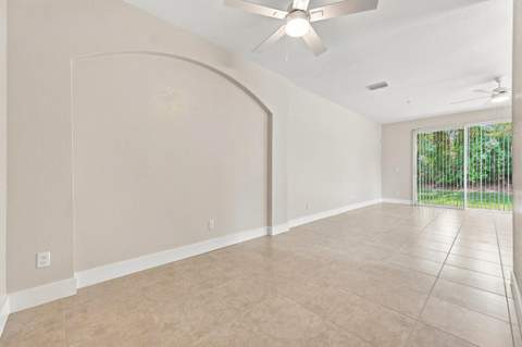 813 Pipers Cay Drive, West Palm Beach FL - photo 15 of 40