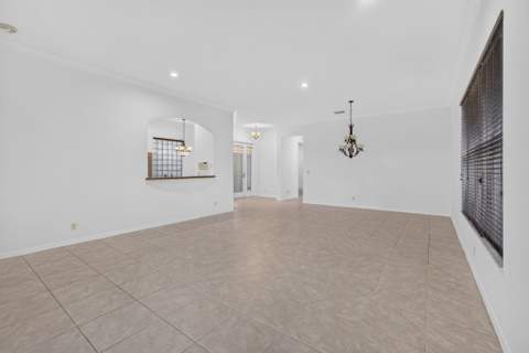 206 Isle Verde Way, Palm Beach Gardens FL - photo 14 of 59