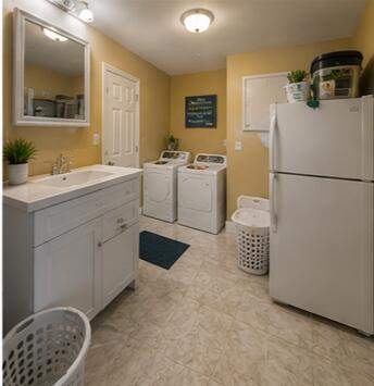 3925 NW 35th Avenue, Lauderdale Lakes FL - photo 11 of 24