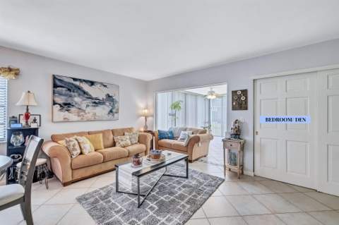 305 Congressional Way, Deerfield Beach FL - photo 10 of 27