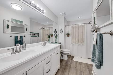 8429 Long Bay, West Palm Beach FL - photo 8 of 56