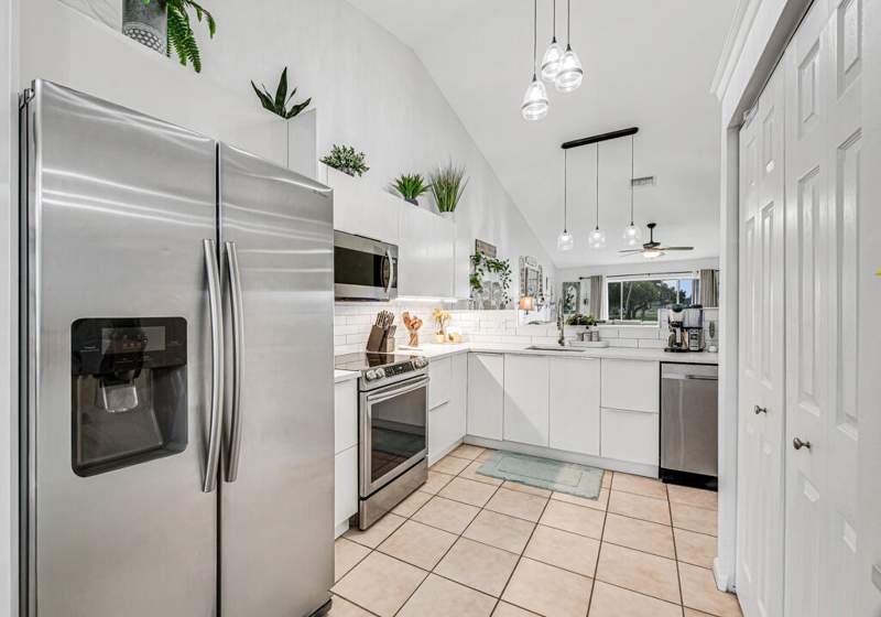 2 bedroom Villa at 8429 Long Bay, Andros Isle Par A, West Palm Beach — photo 3