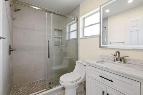 722 SE Arton Lane, Port St. Lucie FL - photo 24 of 98