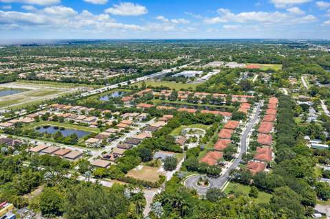 4833 Nash Trail, Lake Worth FL - photo 12 of 19