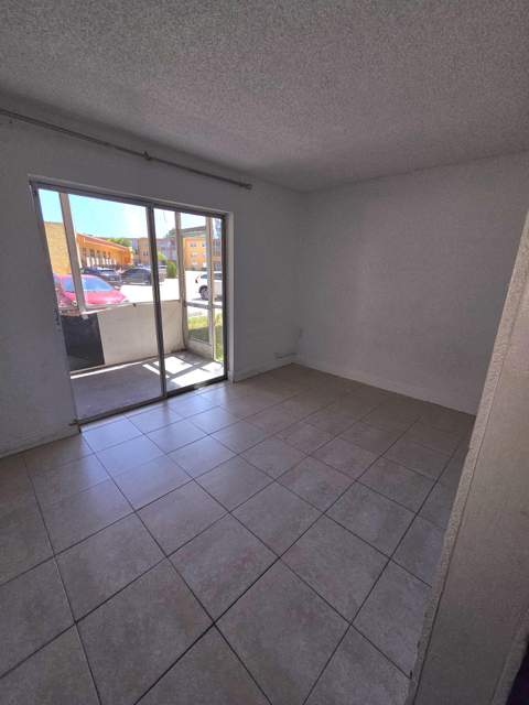 4324 NW 9th Avenue #7-1G, Deerfield Beach FL - photo 11 of 18