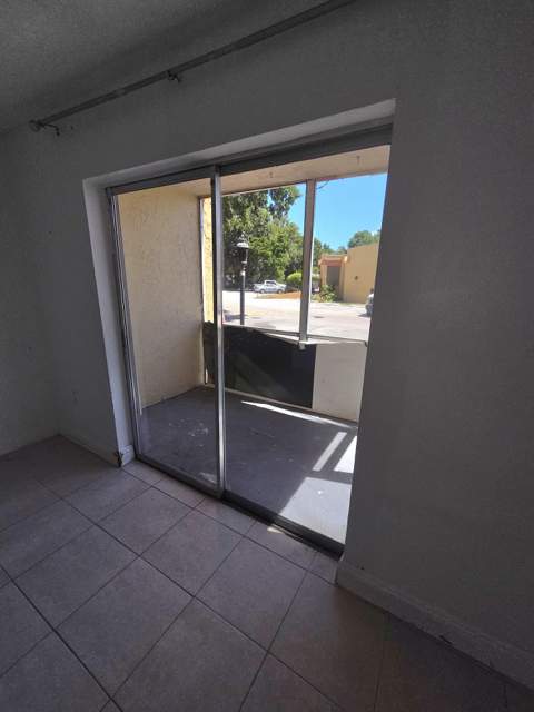 4324 NW 9th Avenue #7-1G, Deerfield Beach FL - photo 12 of 18