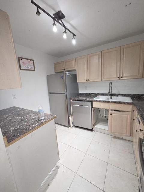 4324 NW 9th Avenue #7-1G, Deerfield Beach FL - photo 7 of 18