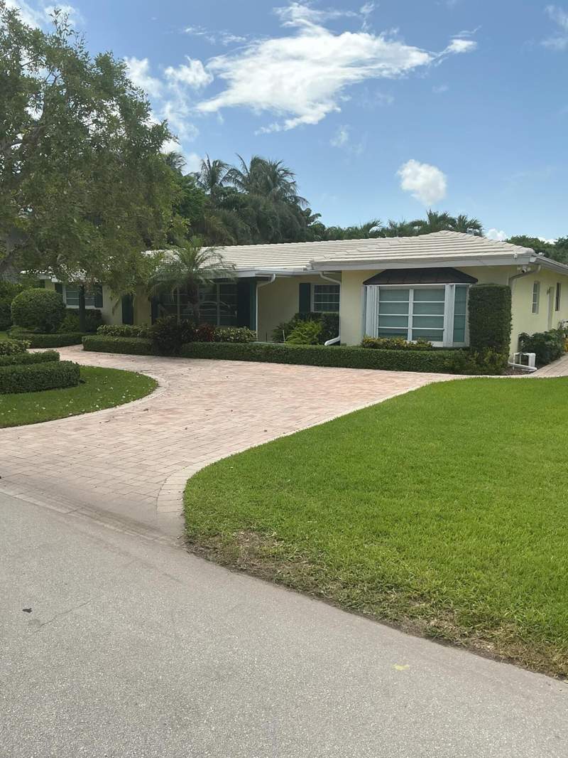 3 bedroom Single Family Residence at 210 Palm Trail, Runnymede, Delray Beach — photo 2