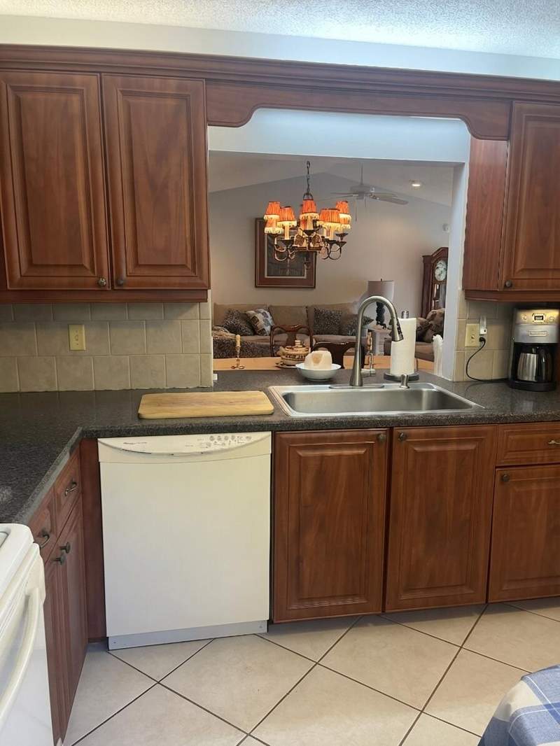 2 bedroom Villa at 23312 Barlake Drive, Lakes Of Boca Barwood 1, Boca Raton — photo 3