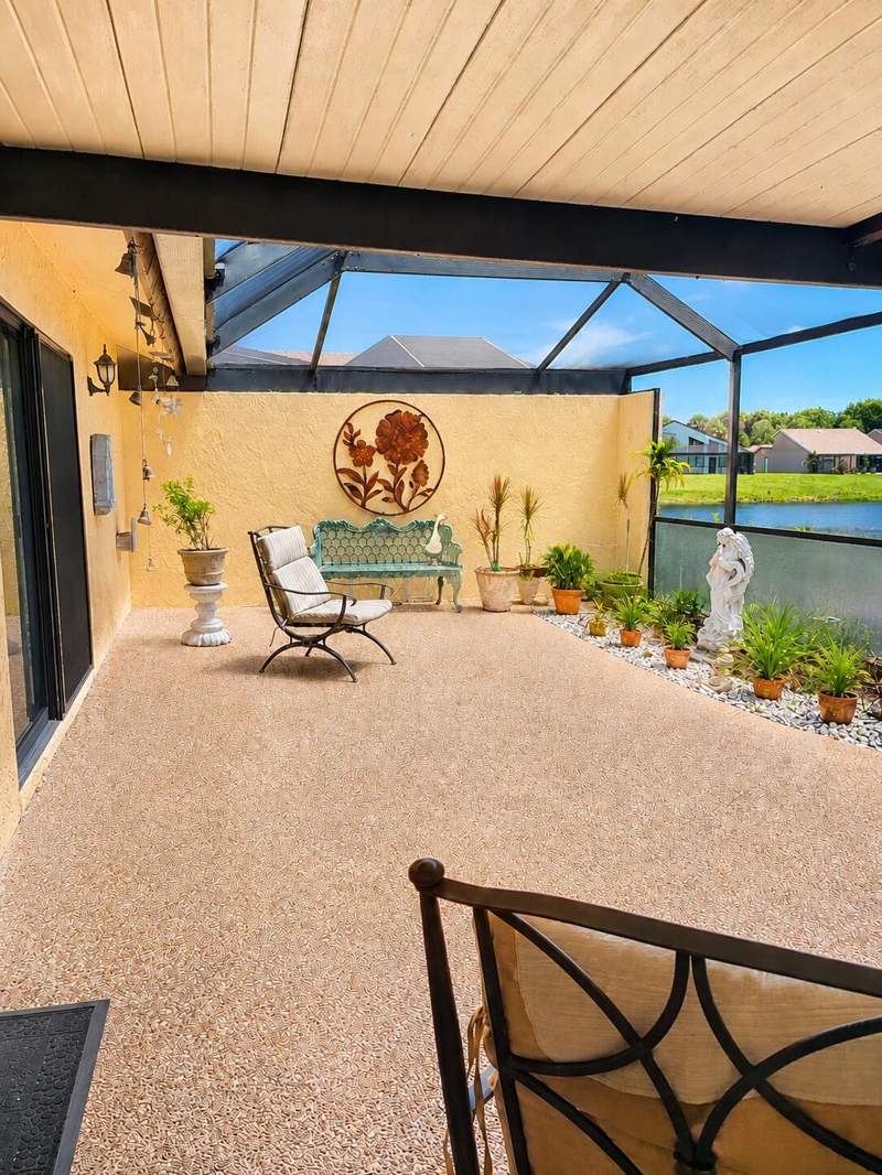 2 bedroom Villa at 23312 Barlake Drive, Lakes Of Boca Barwood 1, Boca Raton — photo 4