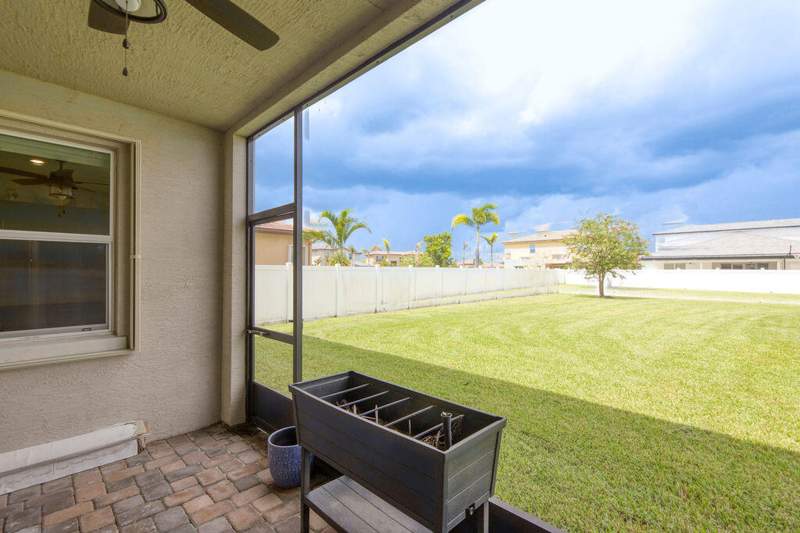 3 bedroom Single Family Residence at 7691 NW Greenspring Street, Copper Creek Plat No 2, Port St. Lucie — photo 4