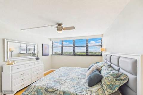 336 Golfview Road #1017, North Palm Beach FL - photo 23 of 44