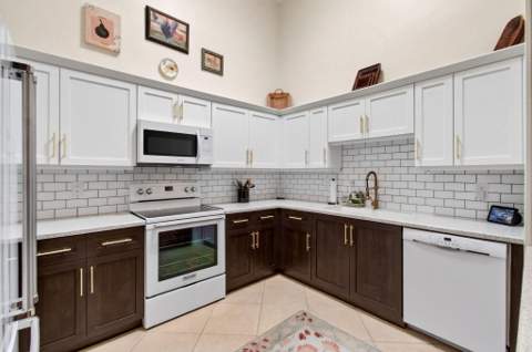 2356 Windjammer Way, West Palm Beach FL - photo 15 of 60