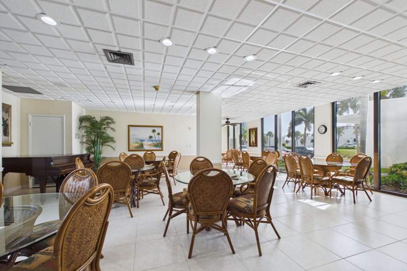 2 bedroom Condominium at 336 Golfview Road #1017, Gemini Condo, North Palm Beach — photo 5