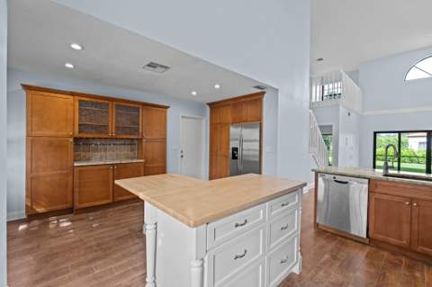 13538 Fountain View Boulevard, Wellington FL - photo 11 of 46