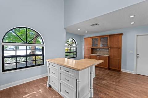 13538 Fountain View Boulevard, Wellington FL - photo 12 of 46