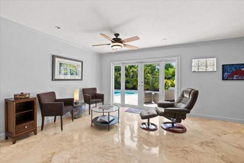 2137 NE 17th Avenue, Wilton Manors FL - photo 9 of 45