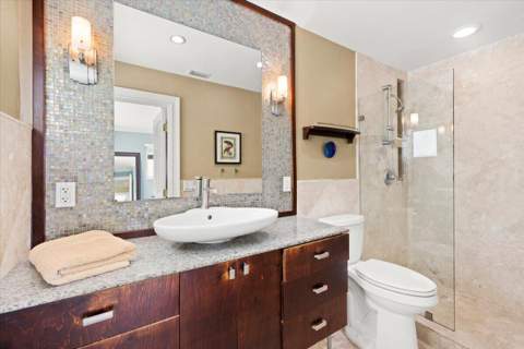 2137 NE 17th Avenue, Wilton Manors FL - photo 10 of 45