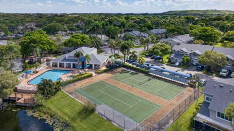 2007 Discovery Circle, Deerfield Beach FL - photo 24 of 28
