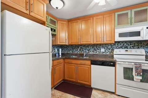 367 S Federal Highway #A209, Deerfield Beach FL - photo 11 of 56