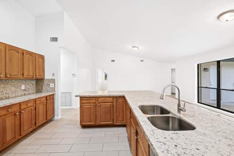 14358 Blackberry Drive, Wellington FL - photo 8 of 68