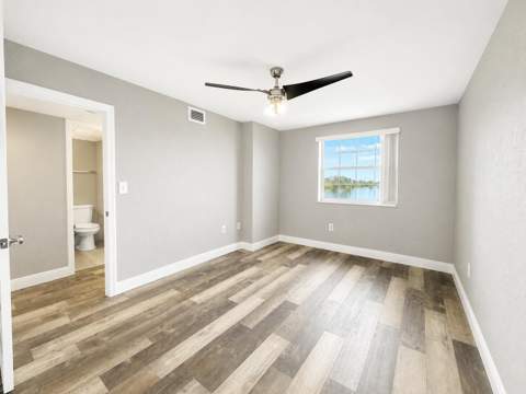 2831 N Oakland Forest Drive #101, Oakland Park FL - photo 11 of 27