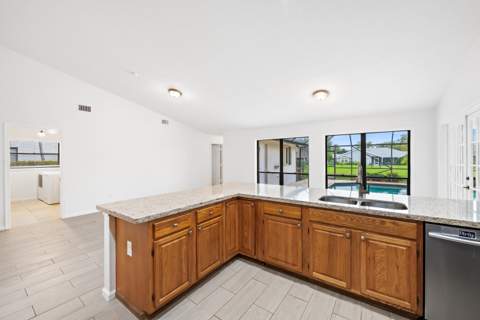 14358 Blackberry Drive, Wellington FL - photo 9 of 68