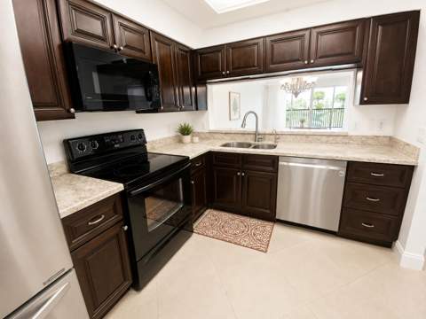 14460 Strathmore Lane #306, Delray Beach FL - photo 10 of 48