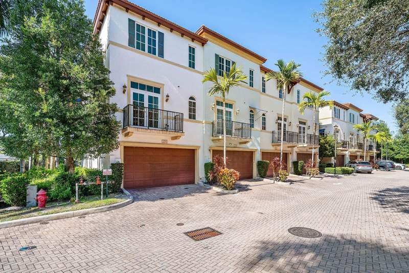 3 bedroom Townhouse at 3281 Estancia Lane, Estancia, Boynton Beach — photo 3