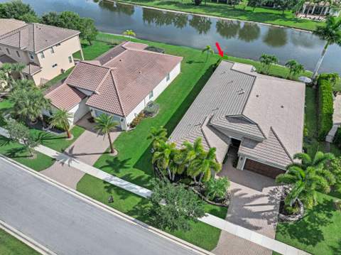 2318 Bellarosa Circle, Royal Palm Beach FL - photo 15 of 67