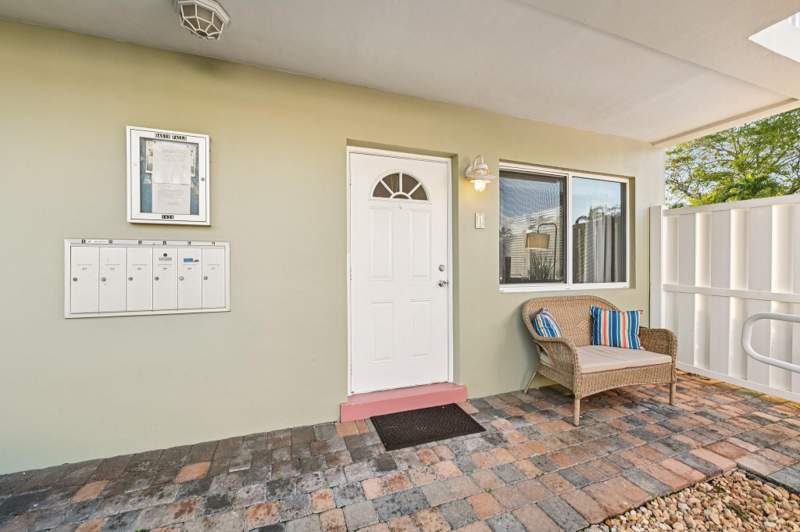 2 bedroom Condominium at 1424 Holly Heights Drive #1, Oasis Falls Condo, Fort Lauderdale — photo 3