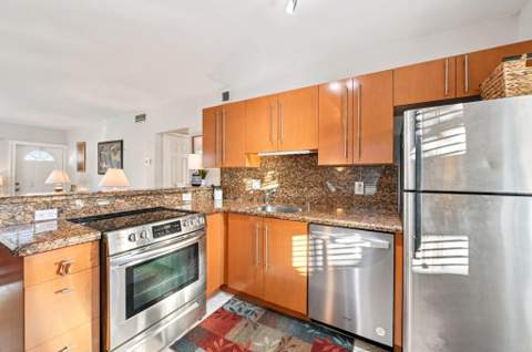 1424 Holly Heights Drive #1, Fort Lauderdale FL - photo 12 of 22