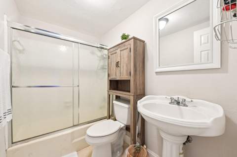 1424 Holly Heights Drive #1, Fort Lauderdale FL - photo 15 of 22