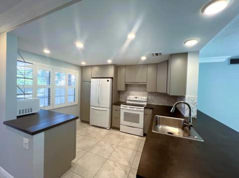 3203 Portofino Point #G2, Coconut Creek FL - photo 15 of 41