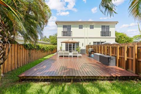 1323 NE 5th Terrace #1323, Fort Lauderdale FL - photo 6 of 58