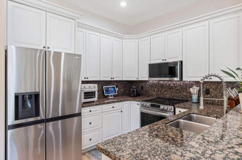 1323 NE 5th Terrace #1323, Fort Lauderdale FL - photo 15 of 58